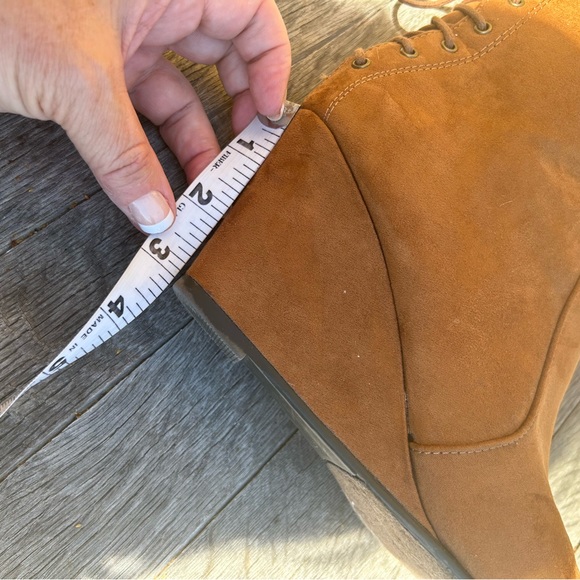 Sz 7.5 CL by Laundry wedge boots - Picture 5 of 6